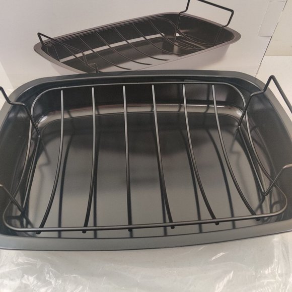 Servappetit 17.5 IN Roasting Pan with Rack Gray - Picture 4 of 6